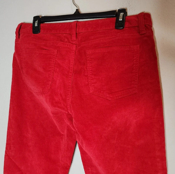 Banana Republic Red Corduroy pants. Size 31. - Picture 12 of 16